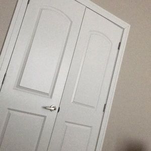 Meet your Posher, Phinesia